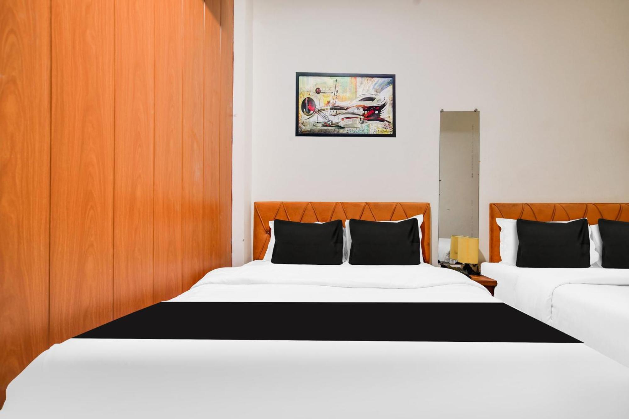 Hotel O Ujjain Near Hari Fatak Ngoại thất bức ảnh