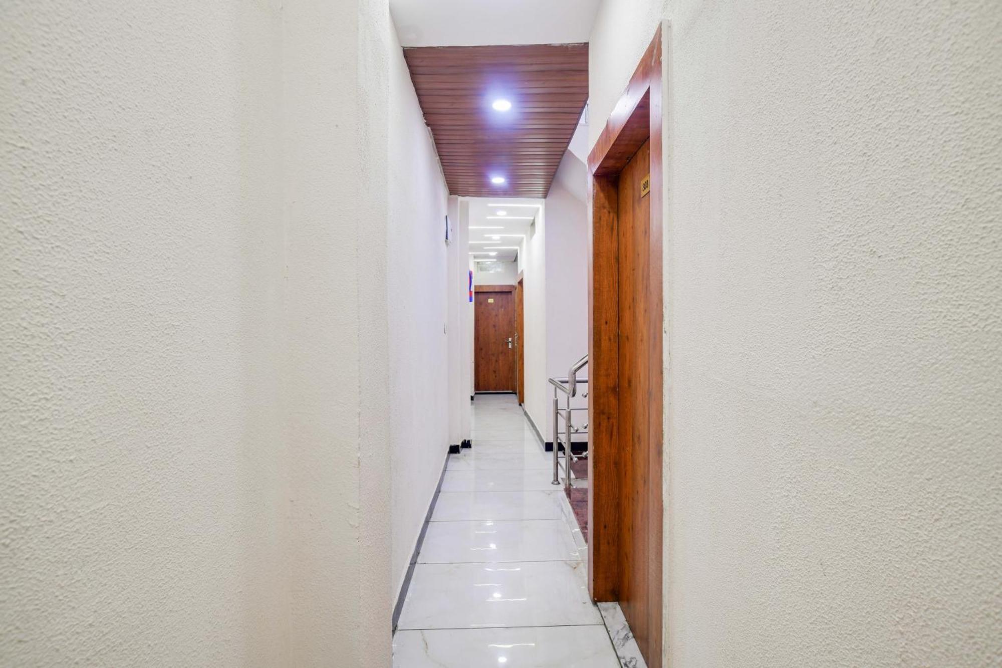 Hotel O Ujjain Near Hari Fatak Ngoại thất bức ảnh
